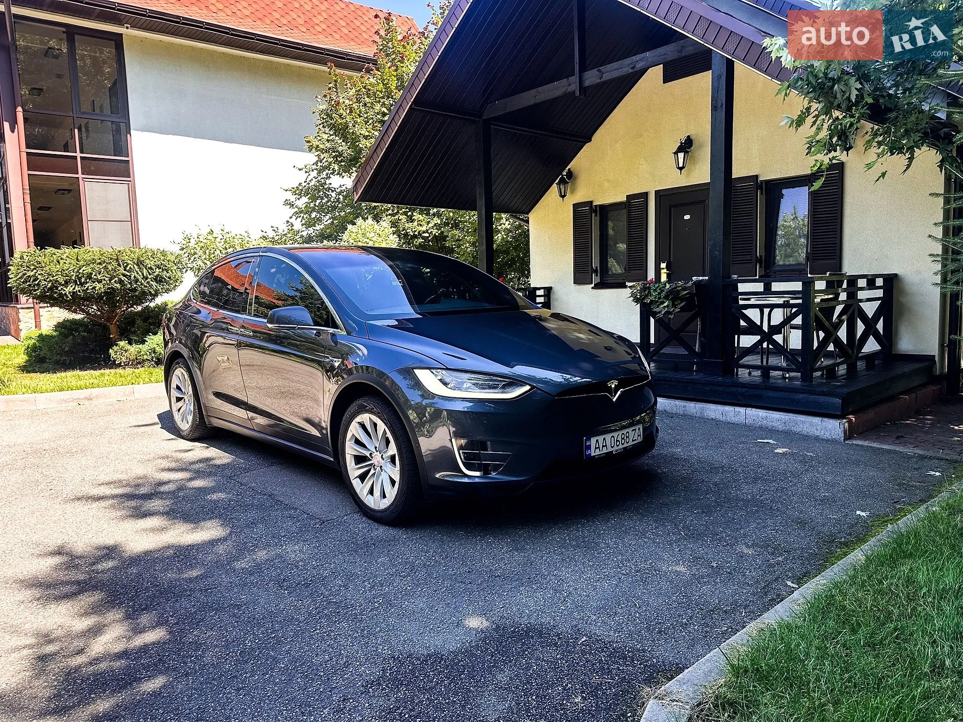 2017 Tesla Model X - мініатюра 13