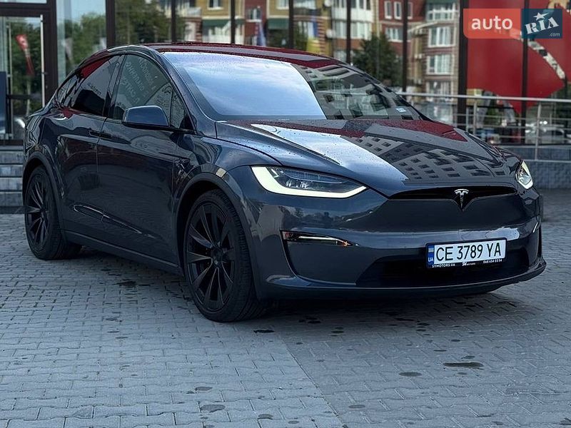 Позашляховик / Кросовер Tesla Model X 2023 в Чернівцях