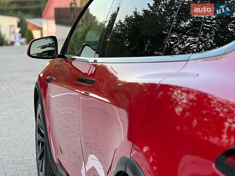 Внедорожник / Кроссовер Tesla Model X 2022 в Черновцах