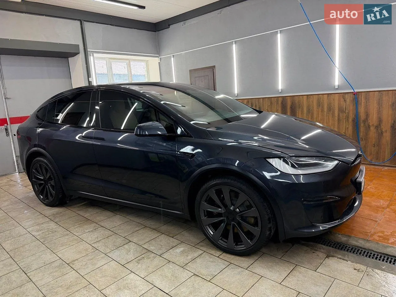 2023 Tesla Model X - мініатюра 8