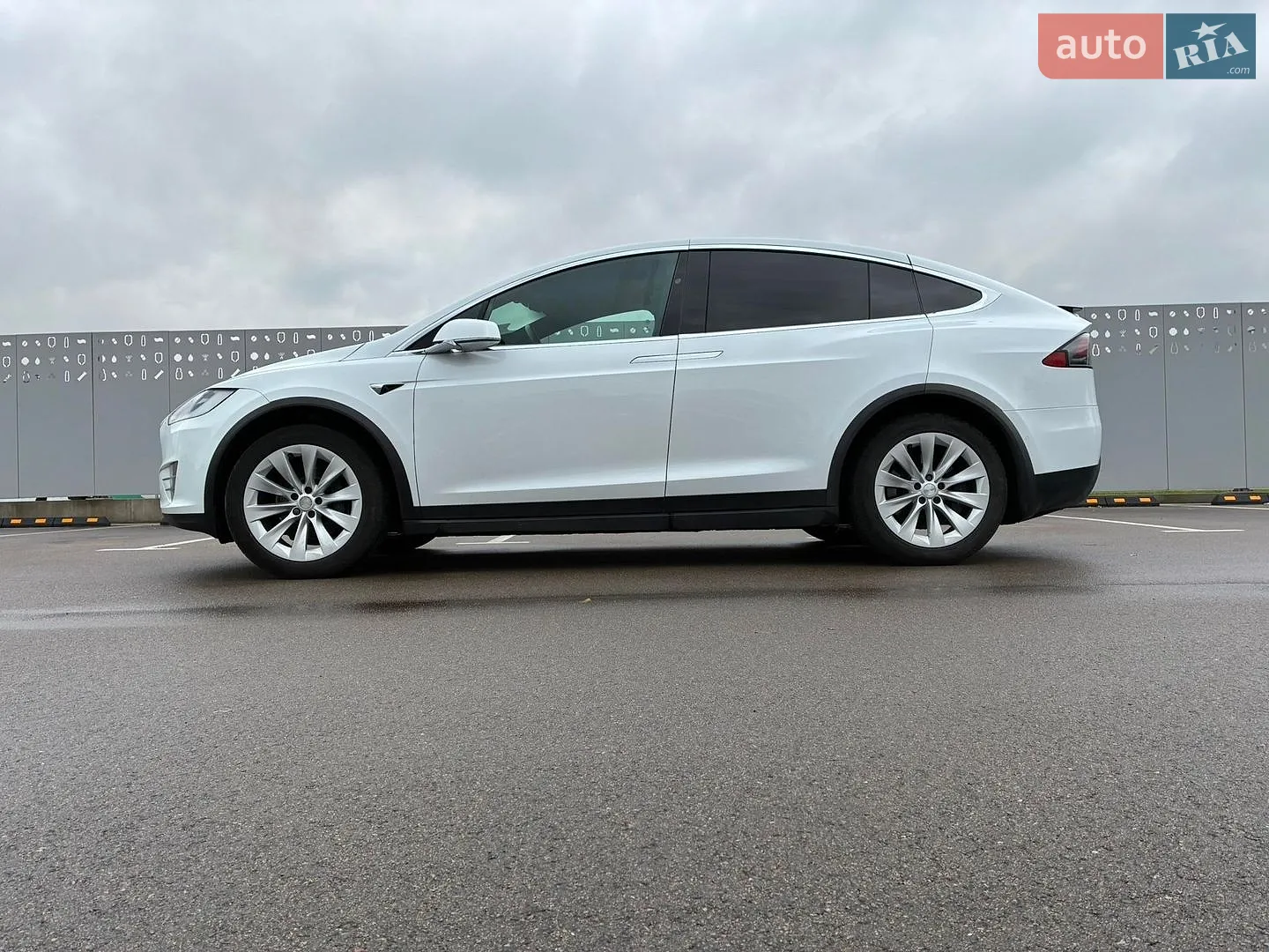 2020 Tesla Model X - мініатюра 3