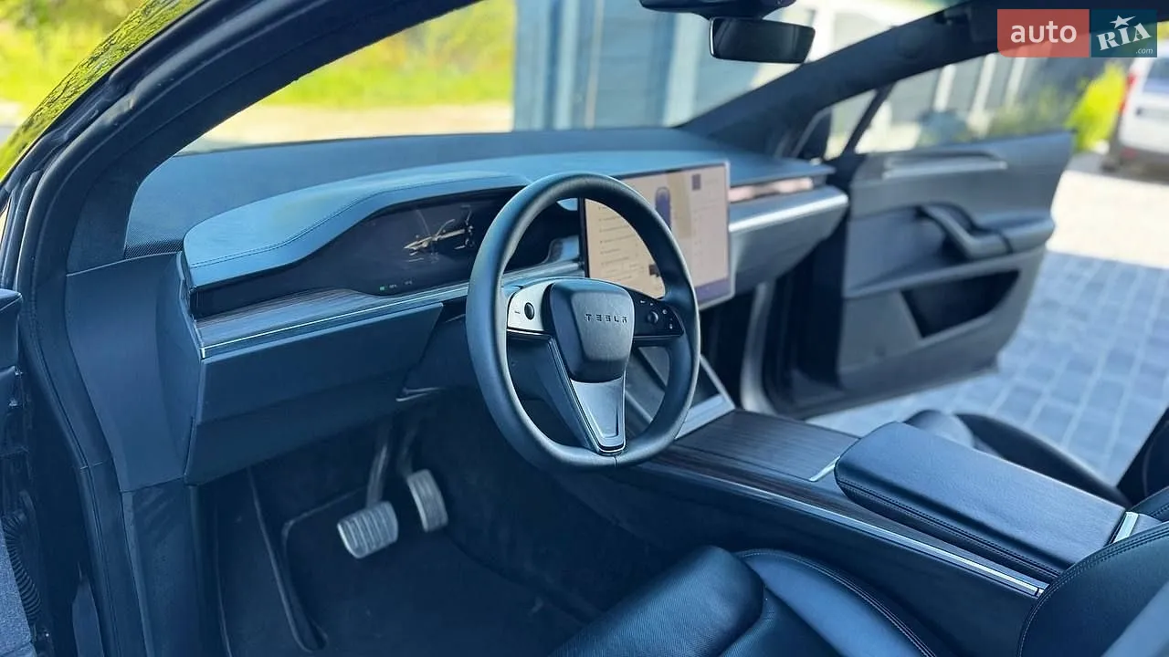 2021 Tesla Model X - мініатюра 21