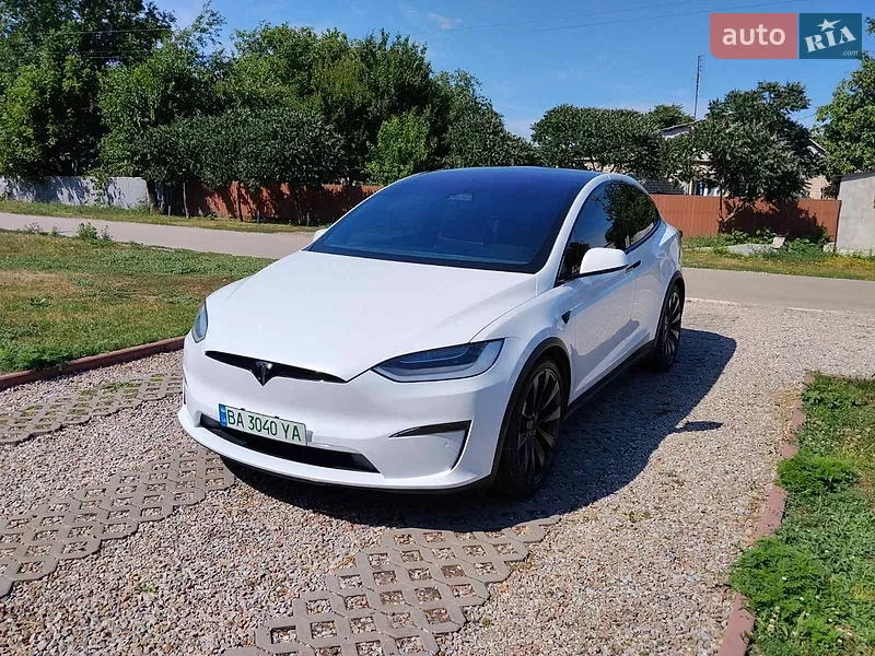 Tesla Model X