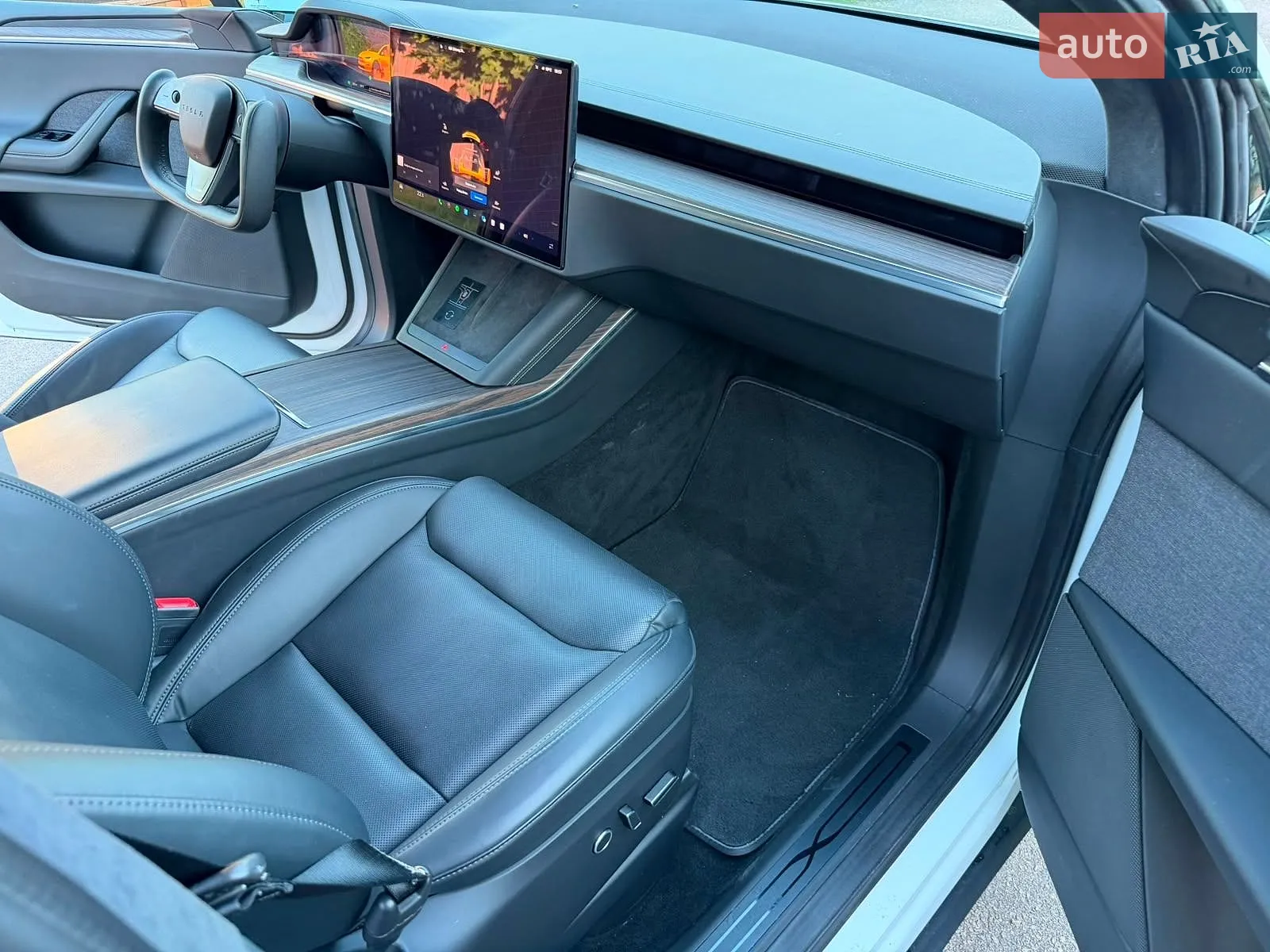 2022 Tesla Model X - мініатюра 27