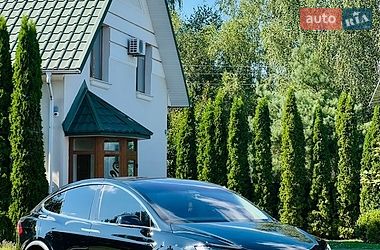 Позашляховик / Кросовер Tesla Model X 2017 в Луцьку фото 3 Позашляховик / Кросовер Tesla Model X 2017 в Луцьку