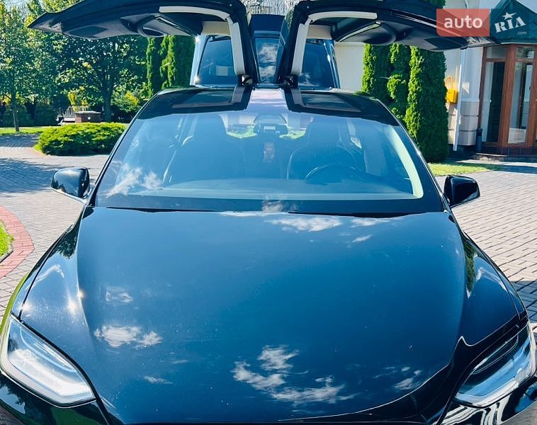Позашляховик / Кросовер Tesla Model X 2017 в Луцьку фото 21 Позашляховик / Кросовер Tesla Model X 2017 в Луцьку