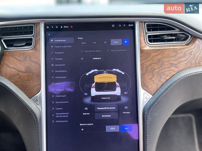 Позашляховик / Кросовер Tesla Model X 2018 в Тернополі