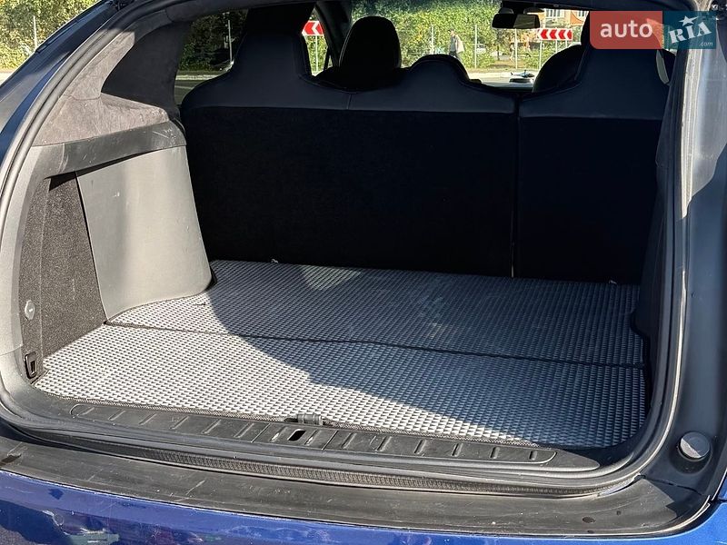 Позашляховик / Кросовер Tesla Model X 2020 в Києві фото 17 Позашляховик / Кросовер Tesla Model X 2020 в Києві