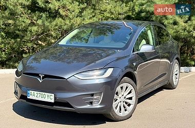 Внедорожник / Кроссовер Tesla Model X 2018 в Киеве