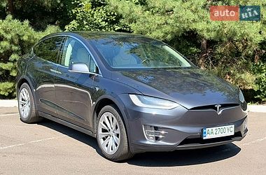 Внедорожник / Кроссовер Tesla Model X 2018 в Киеве