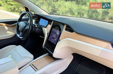 Внедорожник / Кроссовер Tesla Model X 2018 в Киеве