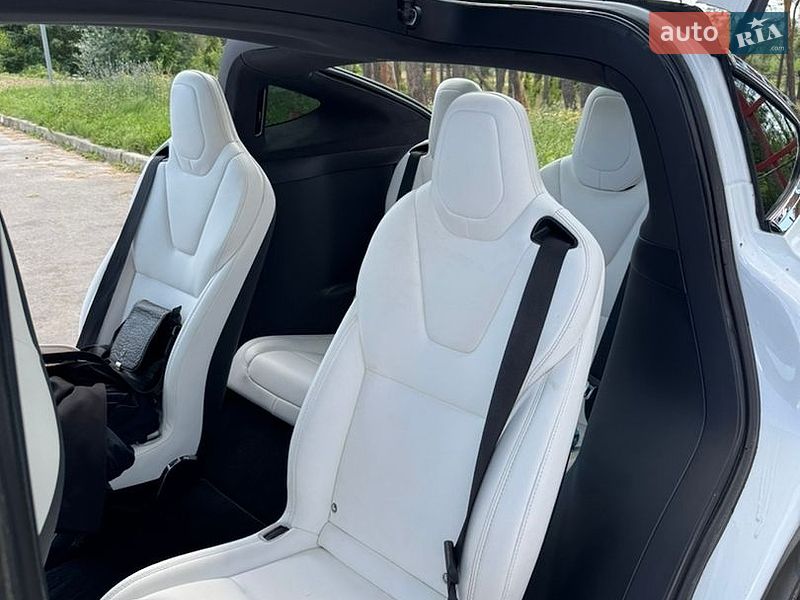 Внедорожник / Кроссовер Tesla Model X 2019 в Харькове