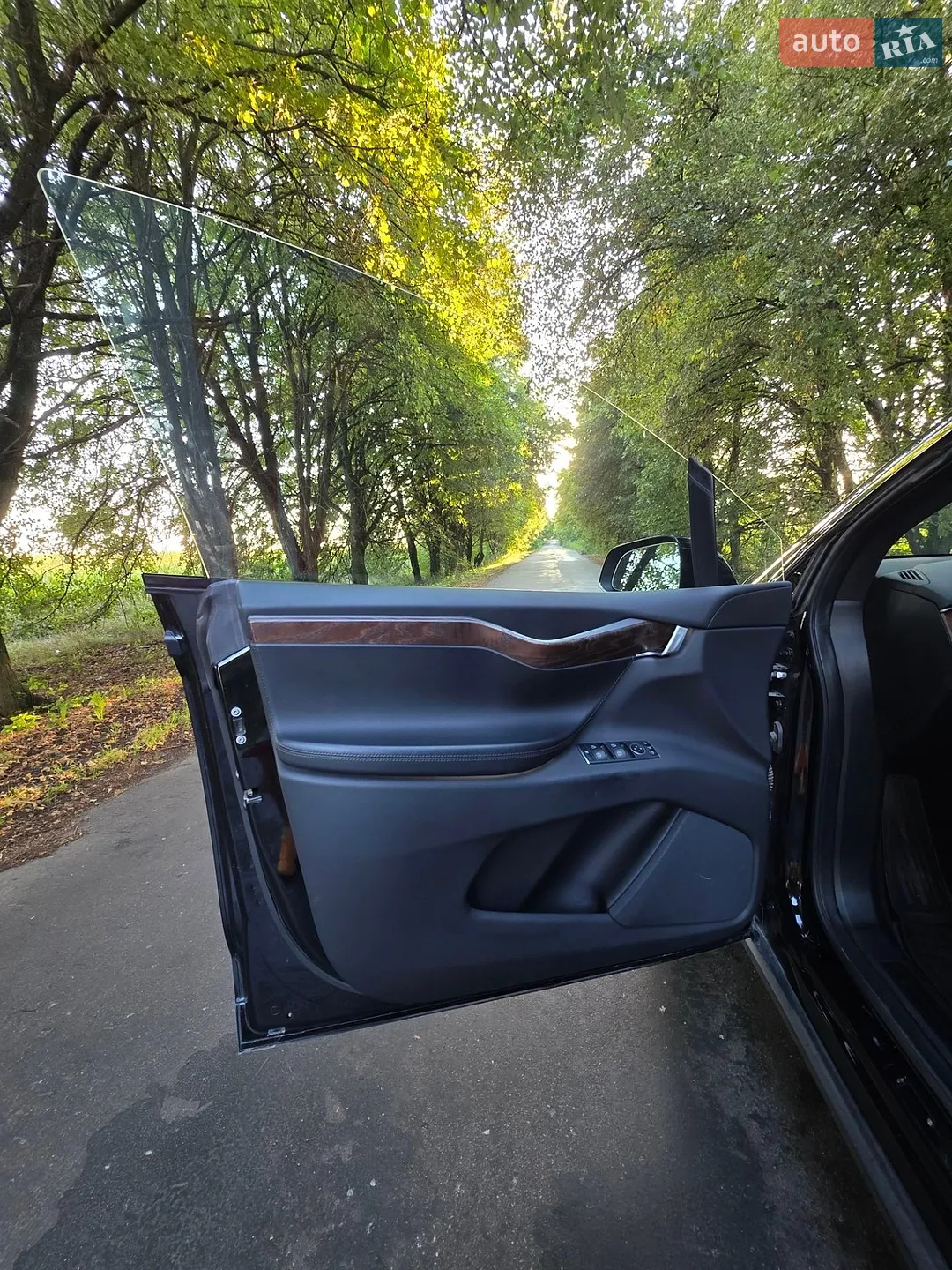 2020 Tesla Model X - мініатюра 29