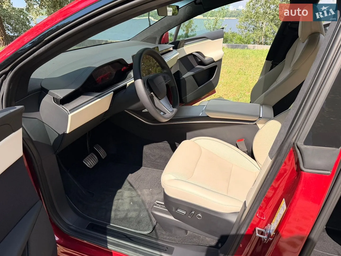 2024 Tesla Model X - мініатюра 16