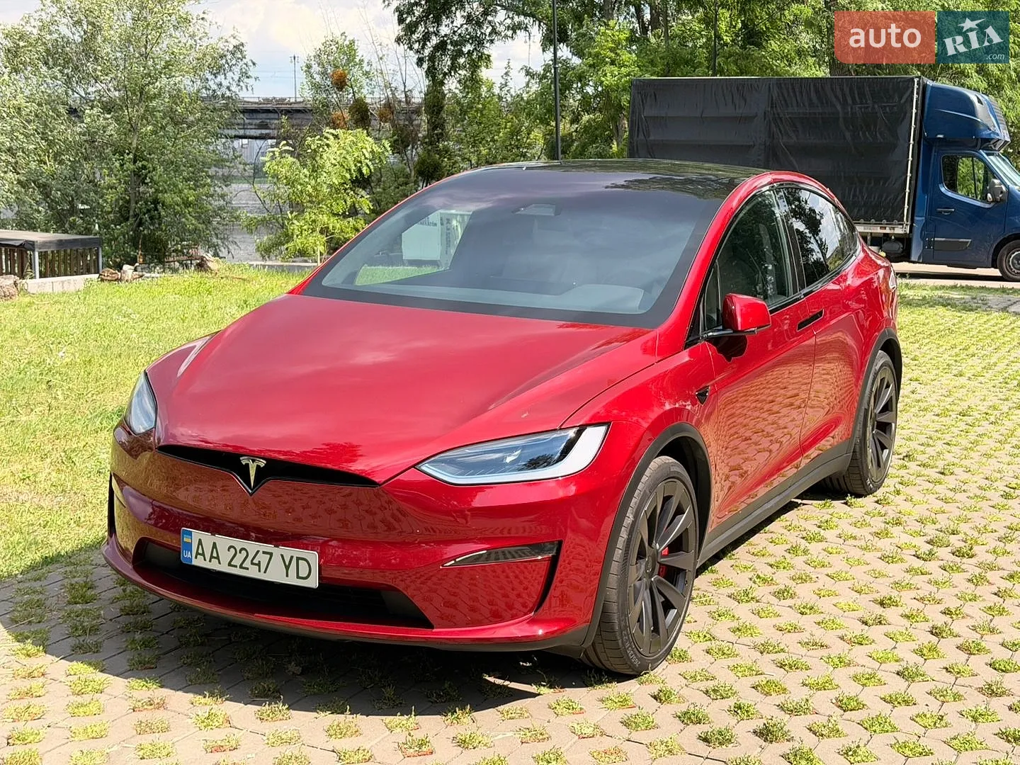 2024 Tesla Model X - фото 1