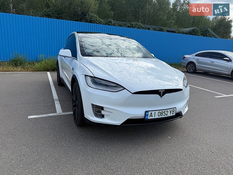 Позашляховик / Кросовер Tesla Model X 2020 в Києві