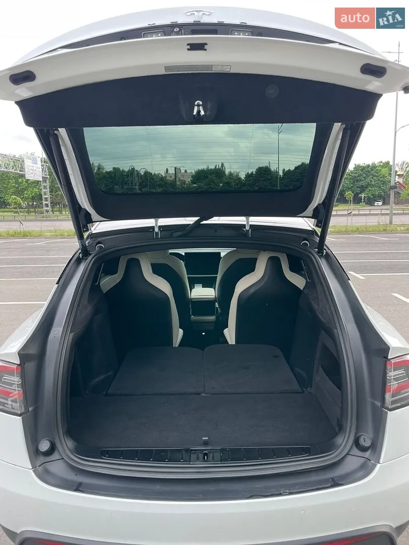 2021 Tesla Model X - мініатюра 12