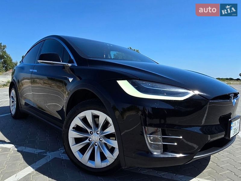 Позашляховик / Кросовер Tesla Model X 2018 в Черкасах