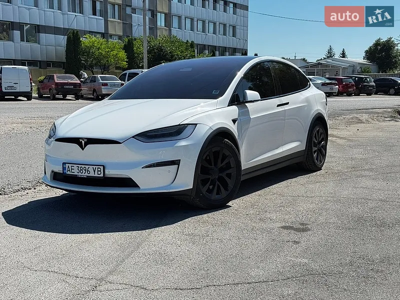 Tesla Model X