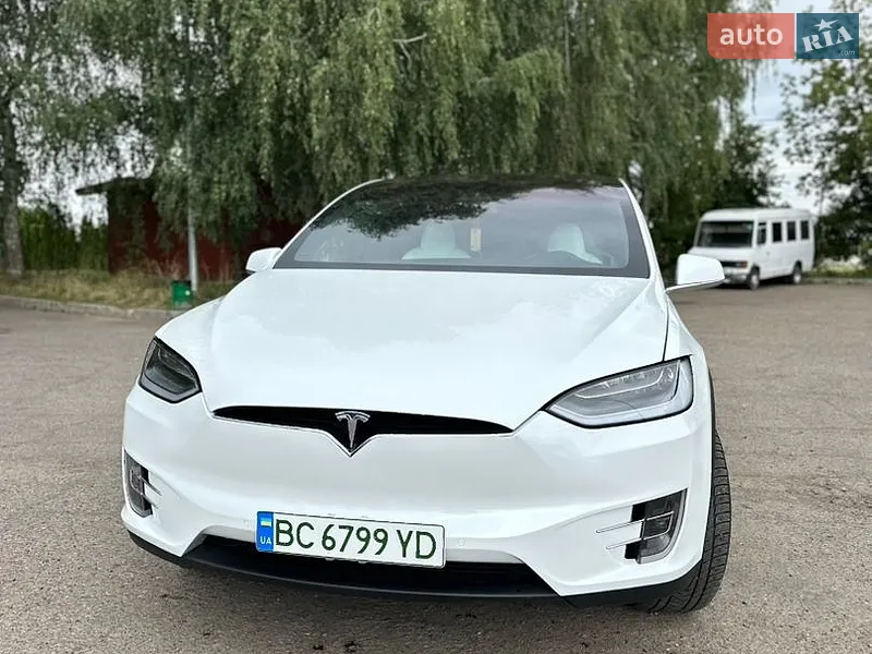 Tesla Model X