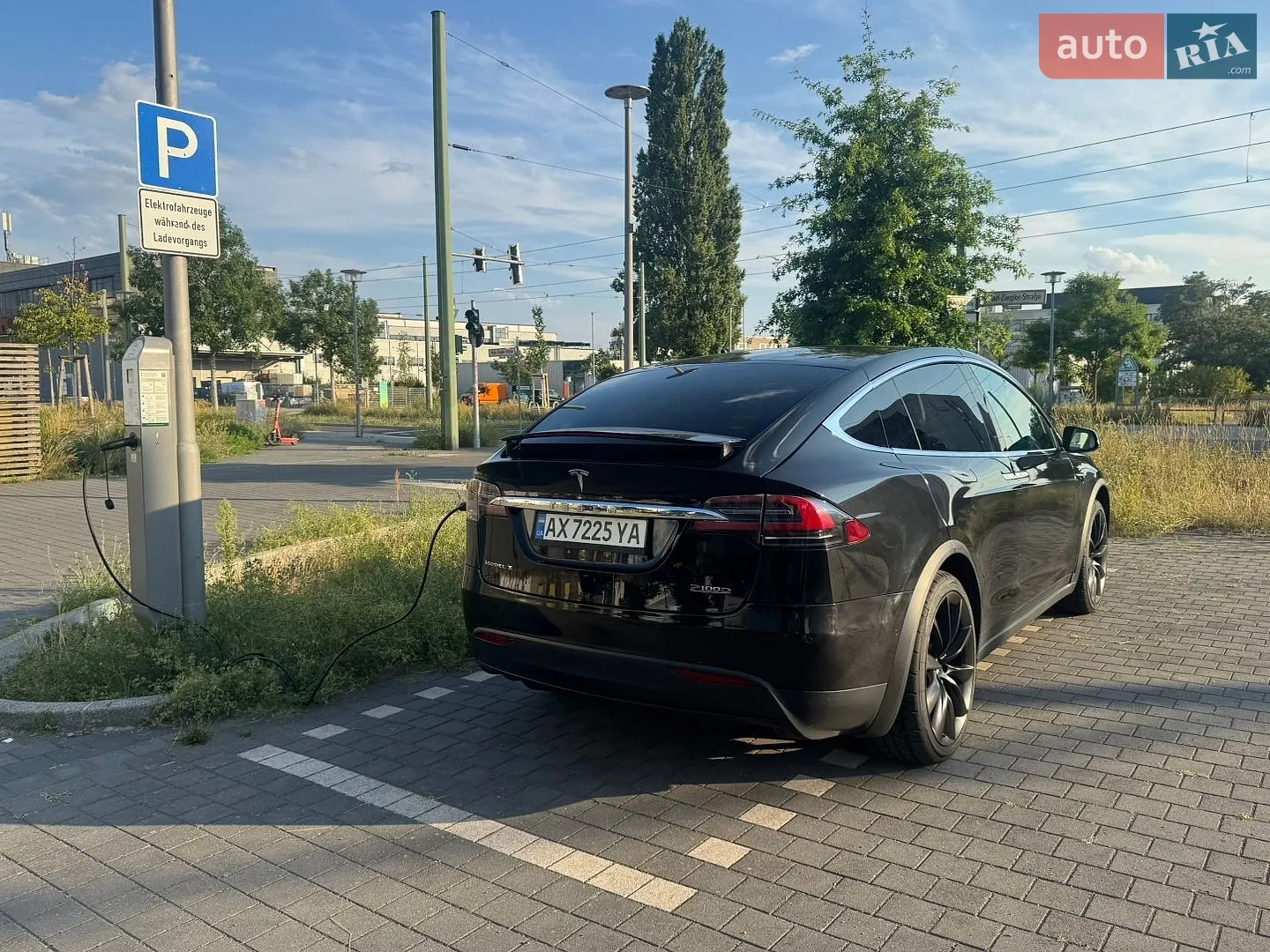 2018 Tesla Model X - мініатюра 10