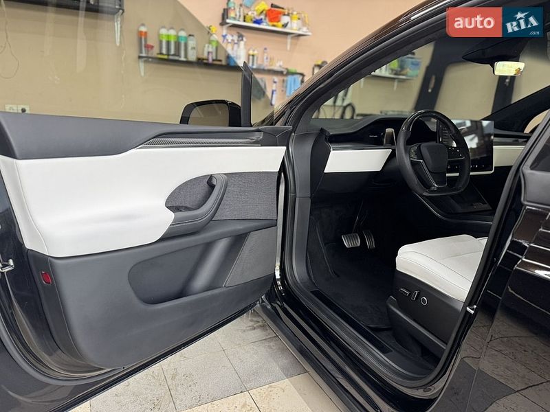 Позашляховик / Кросовер Tesla Model X 2023 в Кривому Розі
