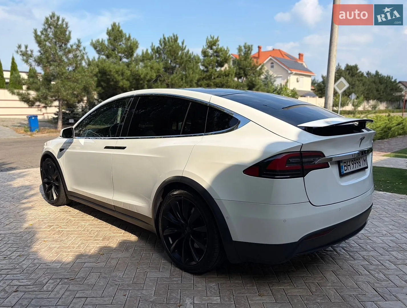 2016 Tesla Model X - мініатюра 8