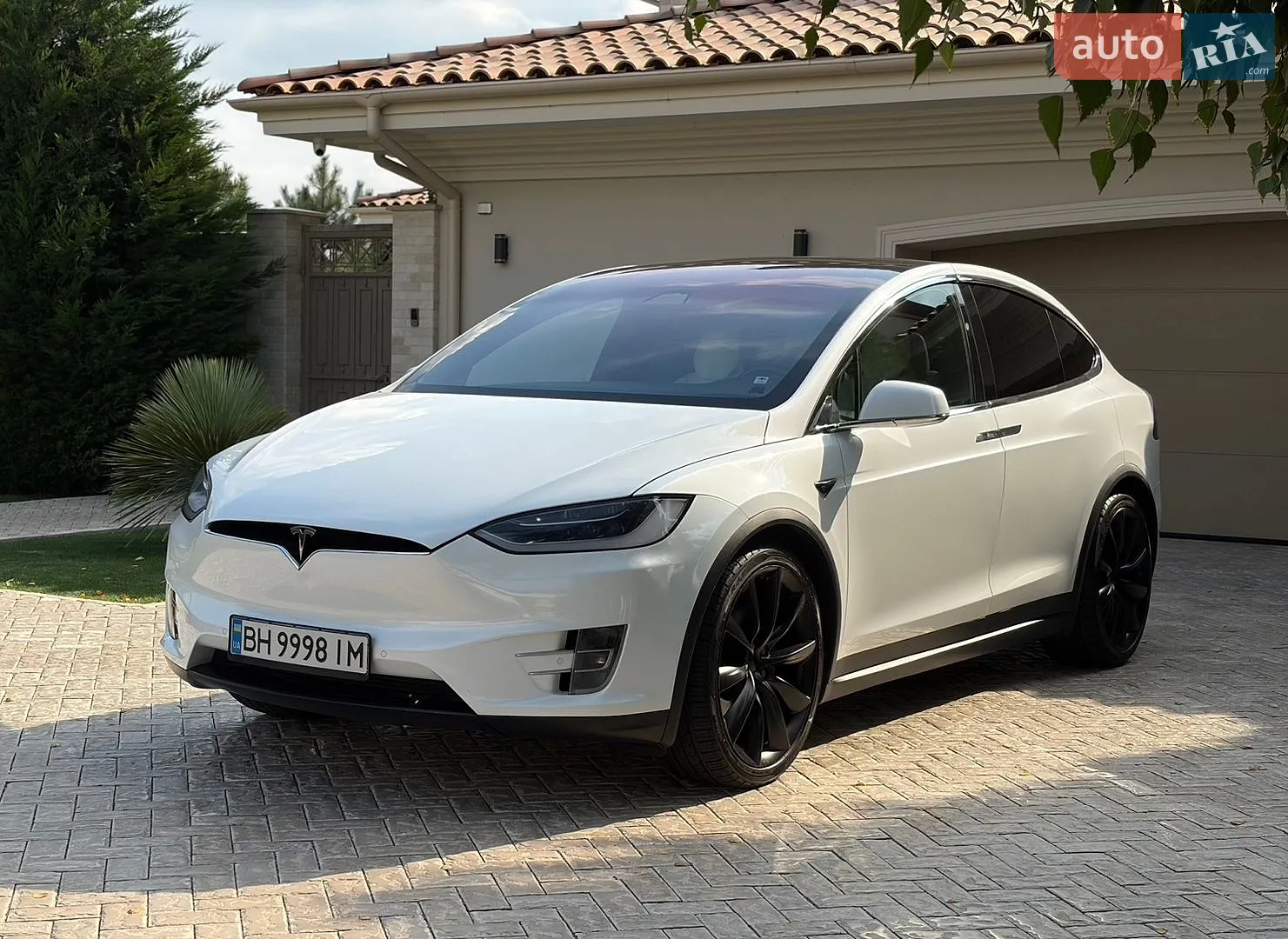 2016 Tesla Model X - фото 1