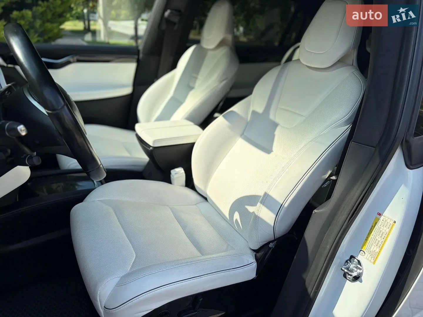 2016 Tesla Model X - мініатюра 17