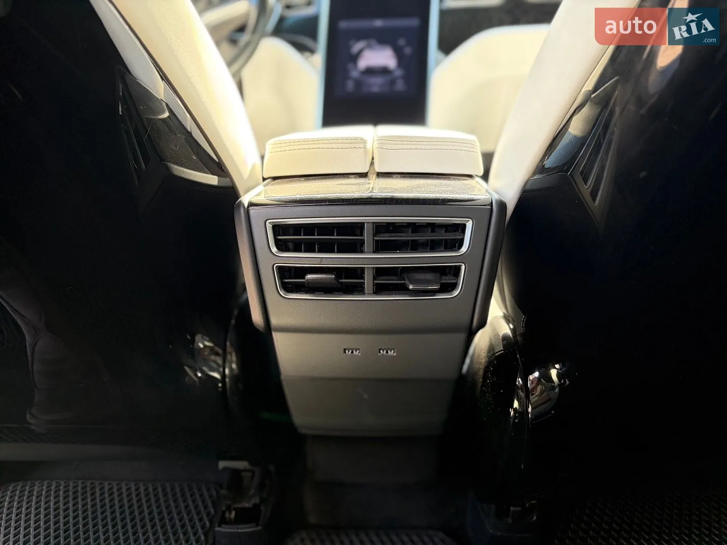 2016 Tesla Model X - мініатюра 30
