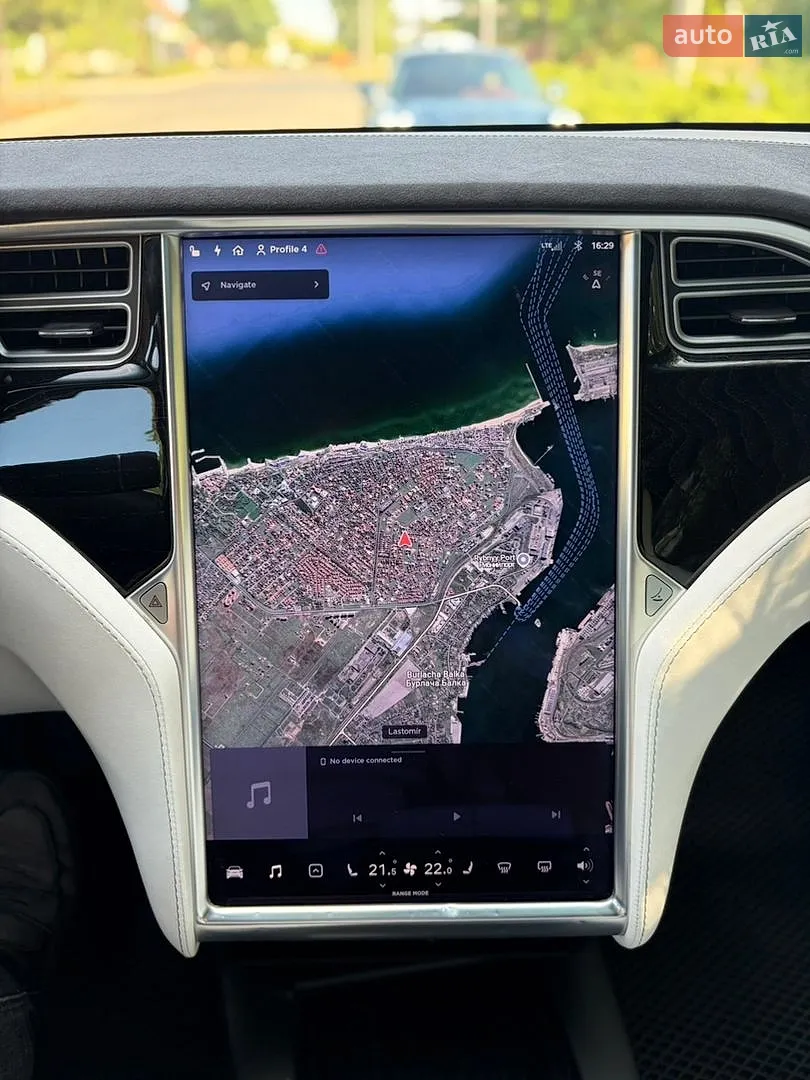 2016 Tesla Model X - мініатюра 32