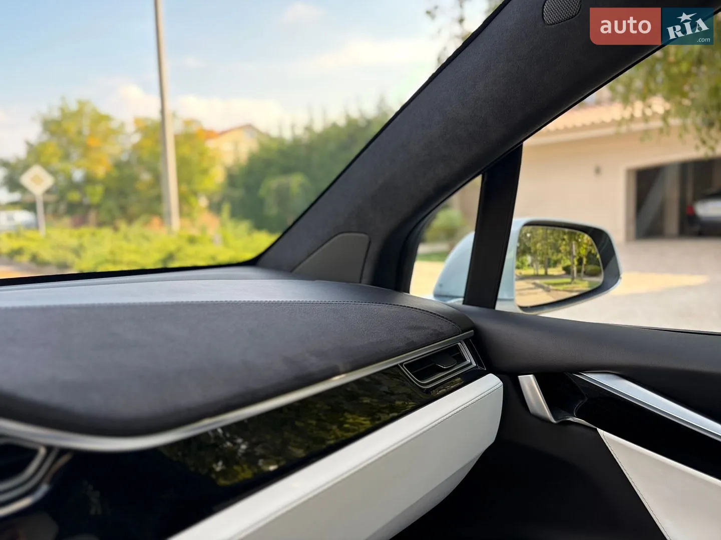 2016 Tesla Model X - мініатюра 34