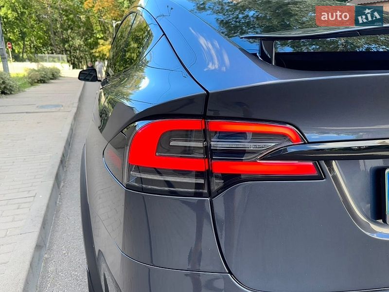 Позашляховик / Кросовер Tesla Model X 2022 в Харкові