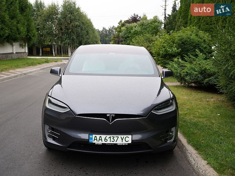 Позашляховик / Кросовер Tesla Model X 2020 в Києві