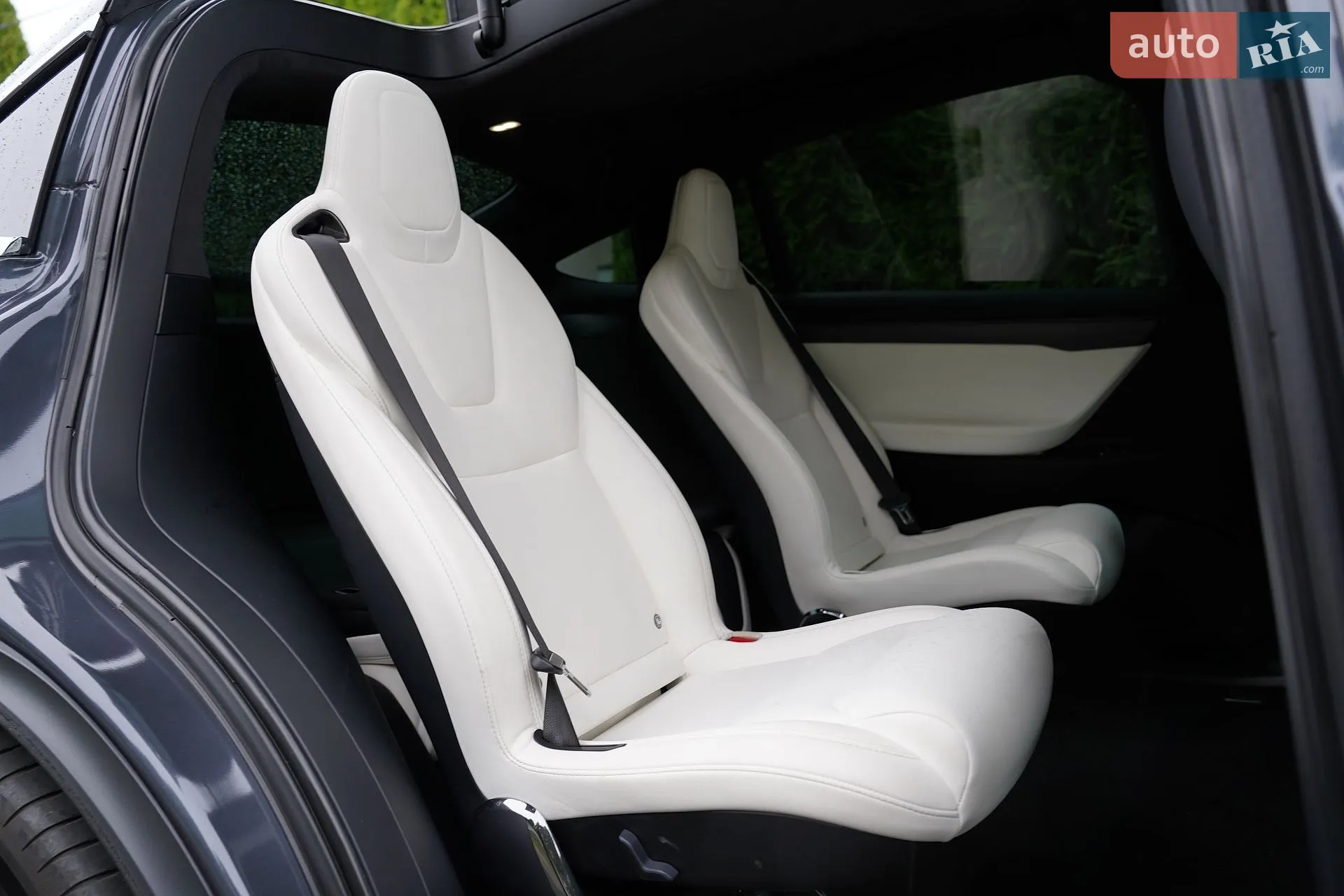 2020 Tesla Model X - мініатюра 33
