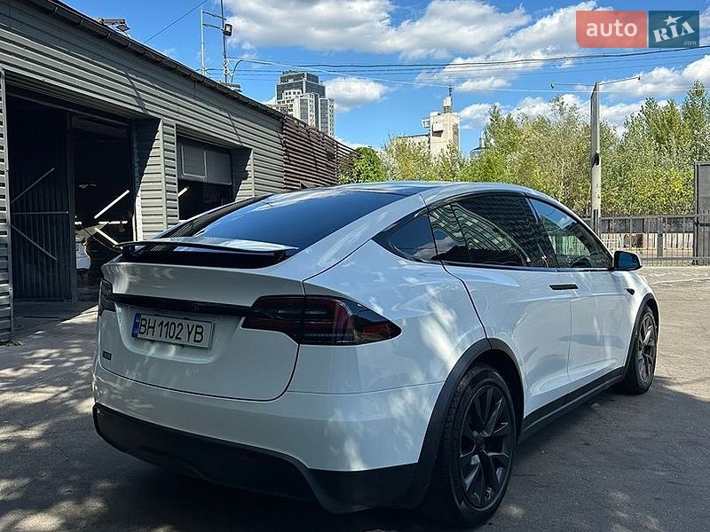 Внедорожник / Кроссовер Tesla Model X 2023 в Киеве