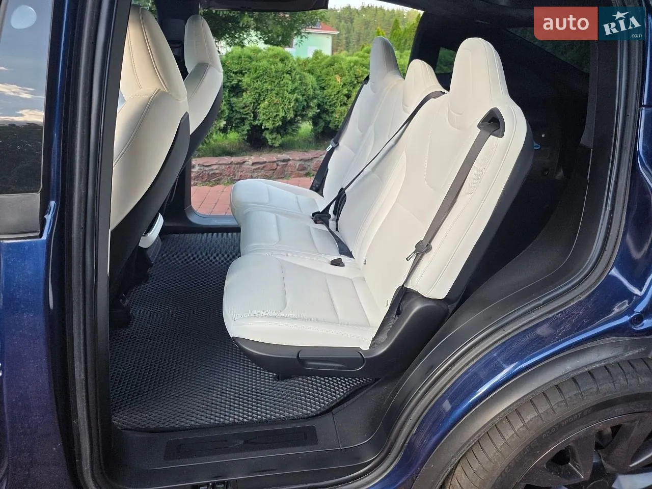 2024 Tesla Model X - мініатюра 9