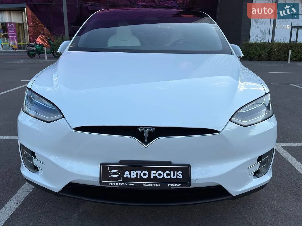 2017 Tesla Model X - мініатюра 3