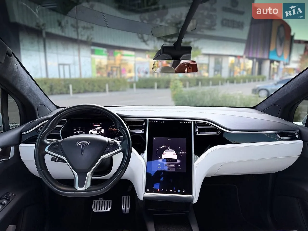 2017 Tesla Model X - мініатюра 18