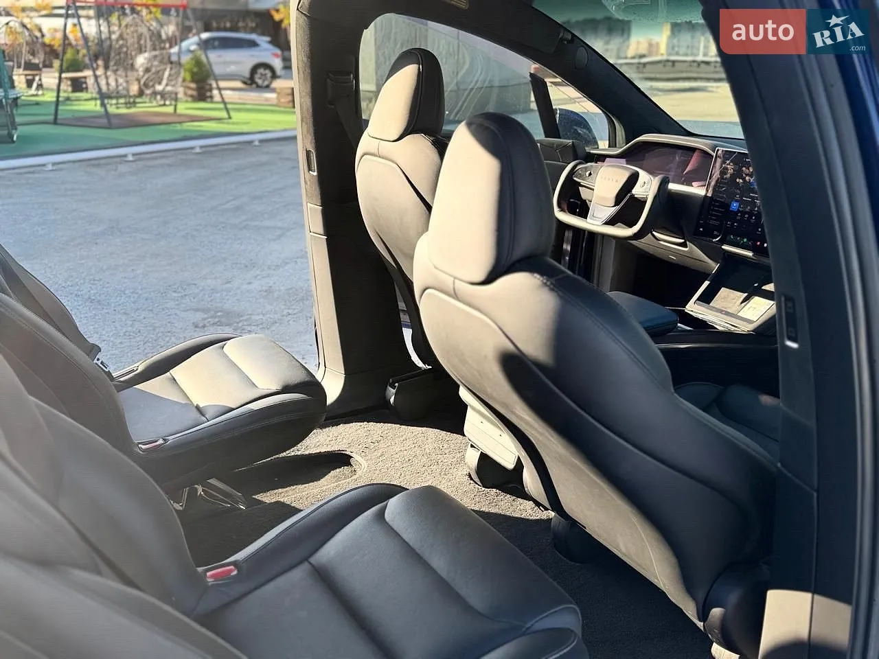 2022 Tesla Model X - мініатюра 16