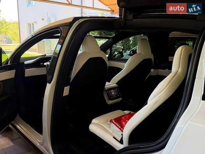 Позашляховик / Кросовер Tesla Model X 2022 в Дніпрі