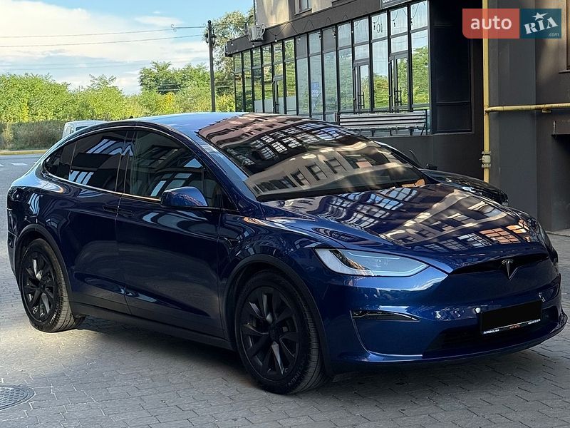 Позашляховик / Кросовер Tesla Model X 2025 в Івано-Франківську