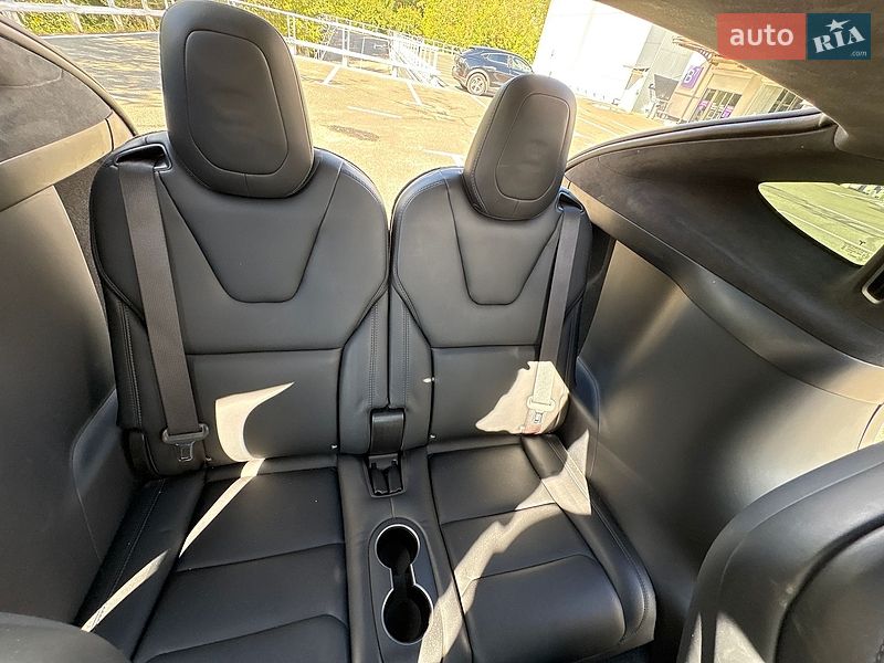 Позашляховик / Кросовер Tesla Model X 2019 в Києві