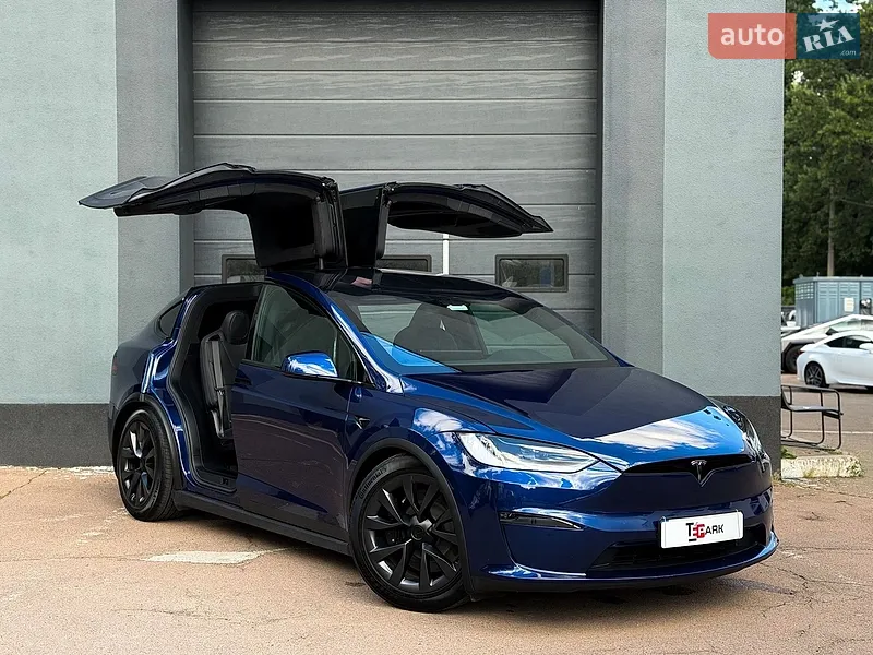 Tesla Model X
