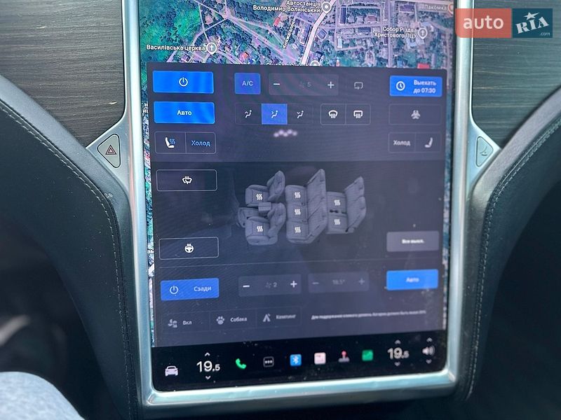 Внедорожник / Кроссовер Tesla Model X 2016 в Сарнах