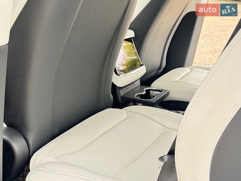 Внедорожник / Кроссовер Tesla Model X 2022 в Одессе