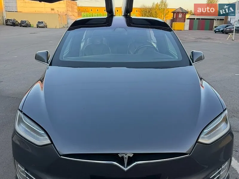 Tesla Model X