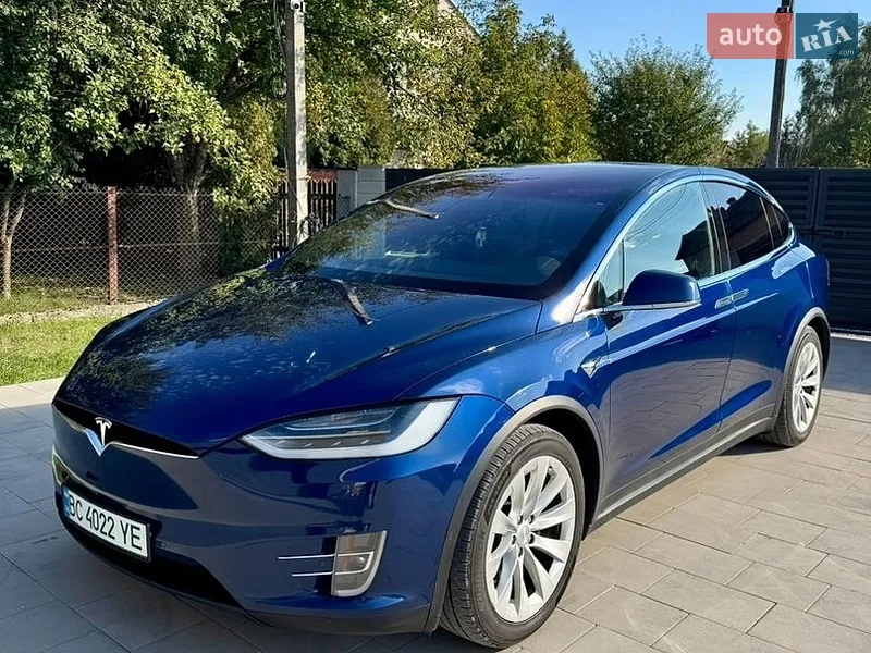 Tesla Model X
