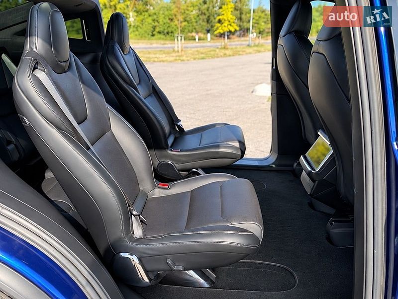 Позашляховик / Кросовер Tesla Model X 2022 в Львові фото 11 Позашляховик / Кросовер Tesla Model X 2022 в Львові
