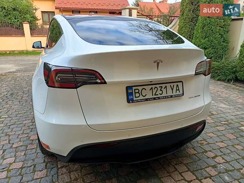 Внедорожник / Кроссовер Tesla Model Y 2020 в Львове